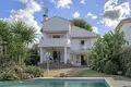 5 bedroom house 270 m² Dos Hermanas, Spain