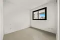 Квартира 2 спальни 180 м² Дос-Эрманас, Испания
