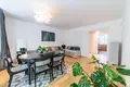 Wohnung 4 zimmer 77 m² in Warschau, Polen