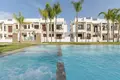 Bungalow z 2 sypialniami 63 m² Torrevieja, Hiszpania