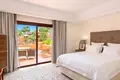 2 bedroom apartment 154 m² San Pedro Alcantara, Spain