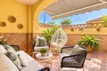 Haus 4 Schlafzimmer 2 382 m² Dos Hermanas, Spanien