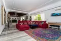 8 bedroom House 1 400 m² Dos Hermanas, Spain
