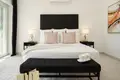 5 bedroom house 335 m² Dos Hermanas, Spain