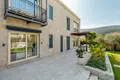 Квартира 4 комнаты 275 м² Кумбор, Черногория