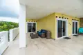 Piso independiente 3 habitaciones 372 m² Thatch Point, Honduras