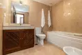 Квартира 2 спальни 126 м² Михас, Испания