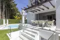 5 bedroom house 286 m² Dos Hermanas, Spain