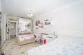 Mieszkanie 2 pokoi 360 m² Kestel, Turcja