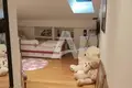 2 bedroom penthouse 200 m² Rafailovici, Montenegro