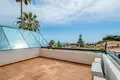 4 bedroom house 557 m² Dos Hermanas, Spain