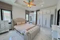Maison 5 chambres  Pattaya, Thaïlande