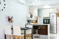 Mieszkanie 2 pokoi 84 m² Torrevieja, Hiszpania