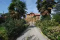 6-Zimmer-Villa 350 m² Ranco, Italien