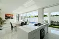 Villa de 4 dormitorios  Kerobokan, Indonesia