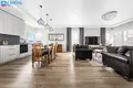 Дом 180 м² Parapijoniskes, Литва