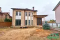 House 500 m² Minsk, Belarus