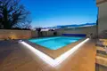 Villa de 4 dormitorios 244 m² Pola, Croacia