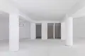 Tienda 544 m² en Germasogeia, Chipre