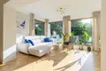 Квартира 245 м² Варшава, Польша