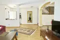Villa de tres dormitorios 150 m² Orihuela, Španjolska