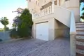 Villa de tres dormitorios 120 m² Dehesa de Campoamor, Španjolska