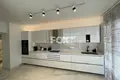 4 bedroom Villa 320 m² in Agios Tychonas, Cyprus