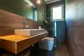 Mieszkanie 4 pokoi 120 m² Terni, Włochy