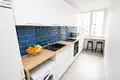 Mieszkanie 3 pokoi 58 m² Warszawa, Polska