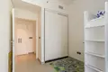 Квартира 2 спальни 63 м² Дубай, ОАЭ