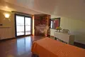 5-Zimmer-Villa 216 m² Sanremo, Italien