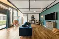 Commercial property 67 m² in Warsaw, Poland