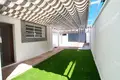 Haus 3 Schlafzimmer 150 m² Dos Hermanas, Spanien