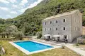 Villa 20 zimmer 800 m² Prcanj, Montenegro