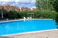 Квартира 1 спальня 59 м² Несебр, Болгария