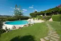 5-Schlafzimmer-Villa 400 m² Sassari, Italien