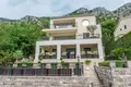 Villa 7 rooms 510 m² Kotor, Montenegro