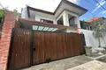 4 bedroom Villa 250 m² Denpasar, Indonesia