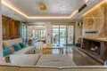 4 bedroom house 460 m² San Pedro Alcantara, Spain
