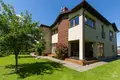 Haus 6 zimmer 312 m² Riga, Lettland
