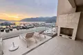 Apartamento 4 habitaciones 374 m² Tivat, Montenegro