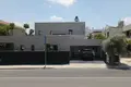 Mieszkanie 3 pokoi 410 m² Strovolos, Cypr