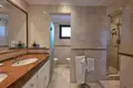 4 bedroom apartment 197 m² Estepona, Spain
