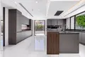 6 bedroom villa 1 204 m² Estepona, Spain