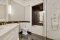 2 bedroom apartment 175 m² Paris, France