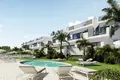 Mieszkanie 2 pokoi 178 m² Torrevieja, Hiszpania