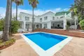 Haus 4 Schlafzimmer 572 m² Malaga, Spanien