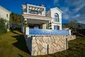 Villa de 2 habitaciones 175 m² Kavac, Montenegro