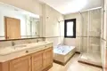 Wohnung 2 Schlafzimmer 154 m² Marbella, Spanien