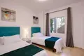 Mieszkanie 2 pokoi 109 m² Dos Hermanas, Hiszpania